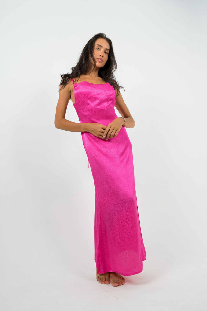 
            
                Load image into Gallery viewer, long maxi party dress in patterned pink fabric all in viscose. For a crazy night with your loved ones. By Back Cartel
            
        